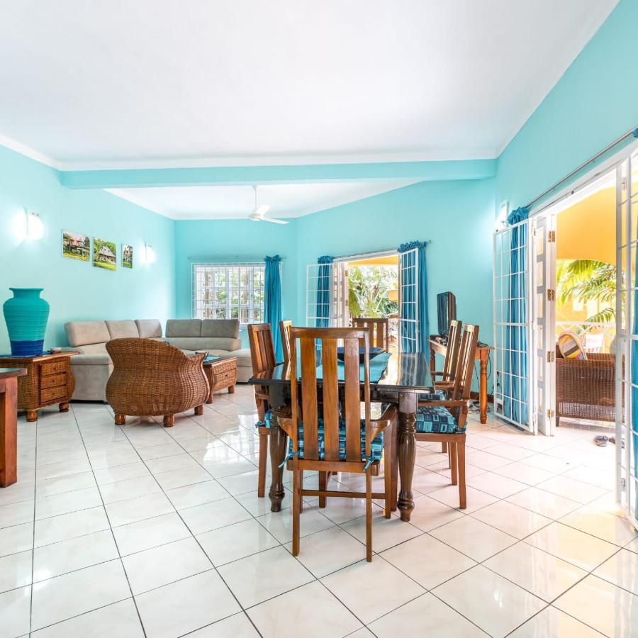 Beau Vallon Residence Екстер'єр фото