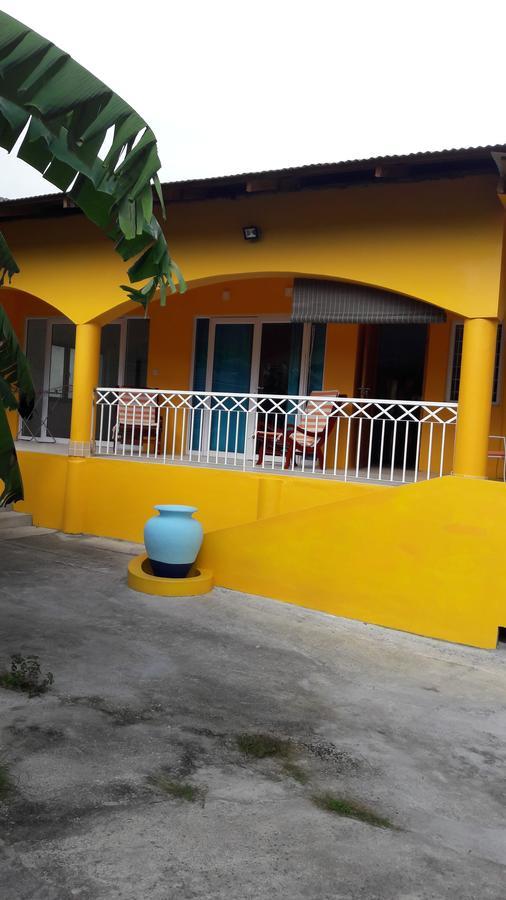 Beau Vallon Residence Екстер'єр фото